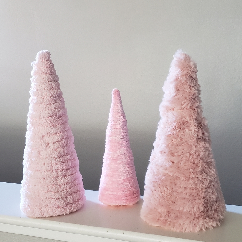 Tabletop trees pink  3 piece set